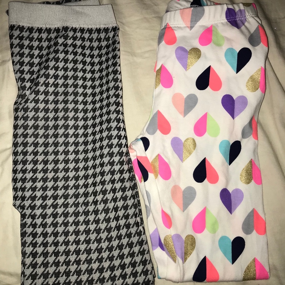 Bundle (2 pairs) of Stretchy leggings!